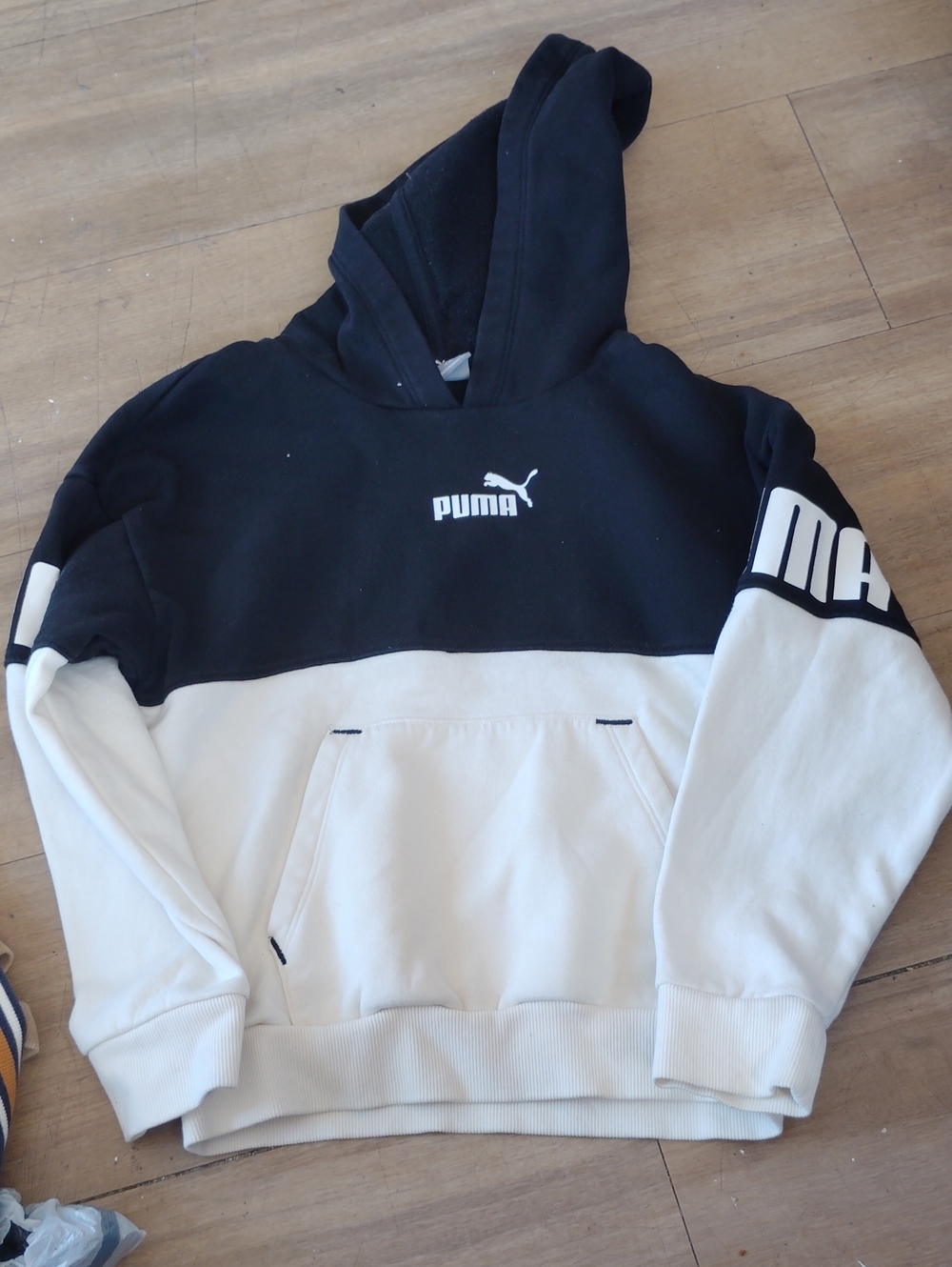 Puma Black and White Colorblock Pullover Hoodie Size S-m